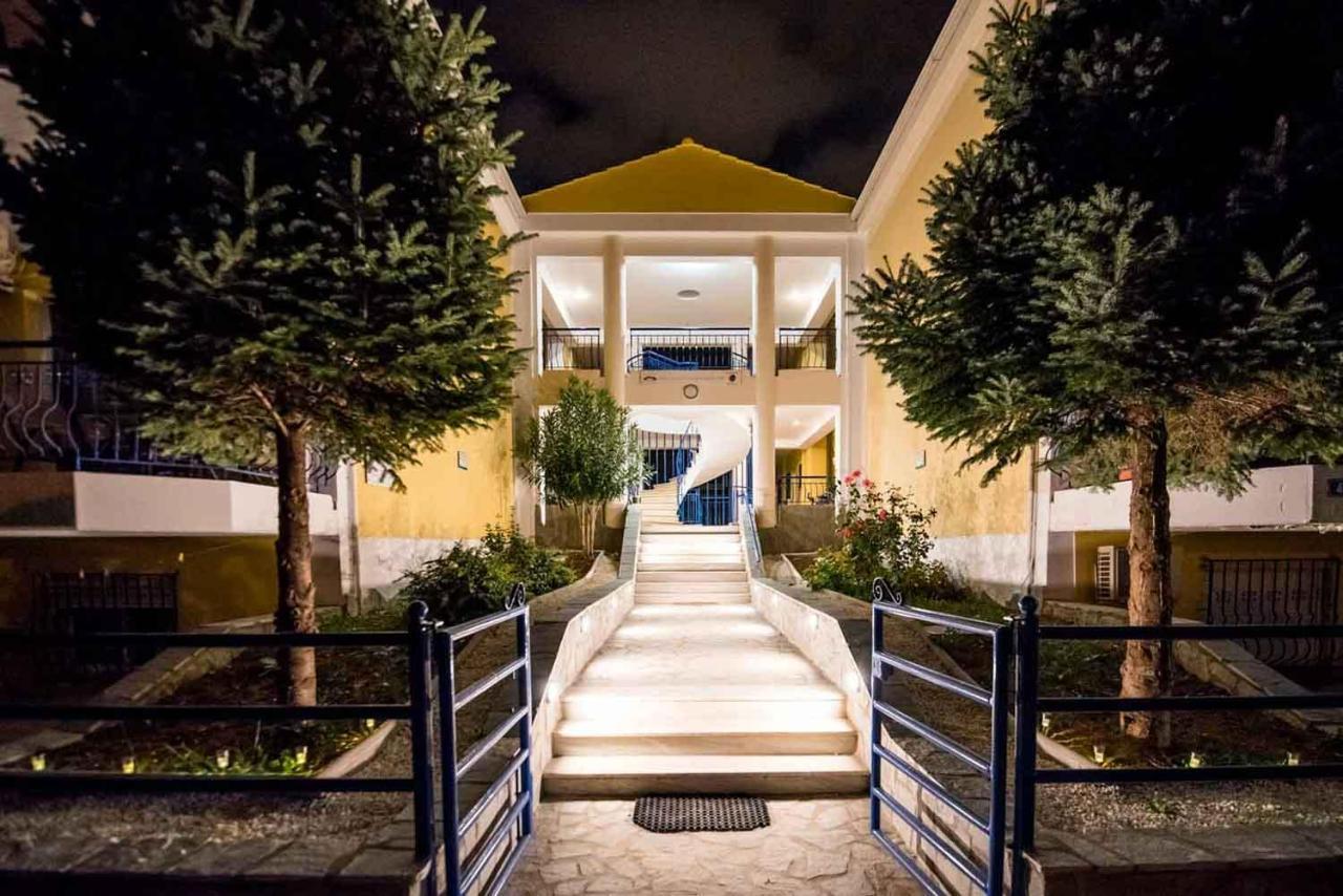 My Oneiro Apartments Ioánnina Eksteriør bilde
