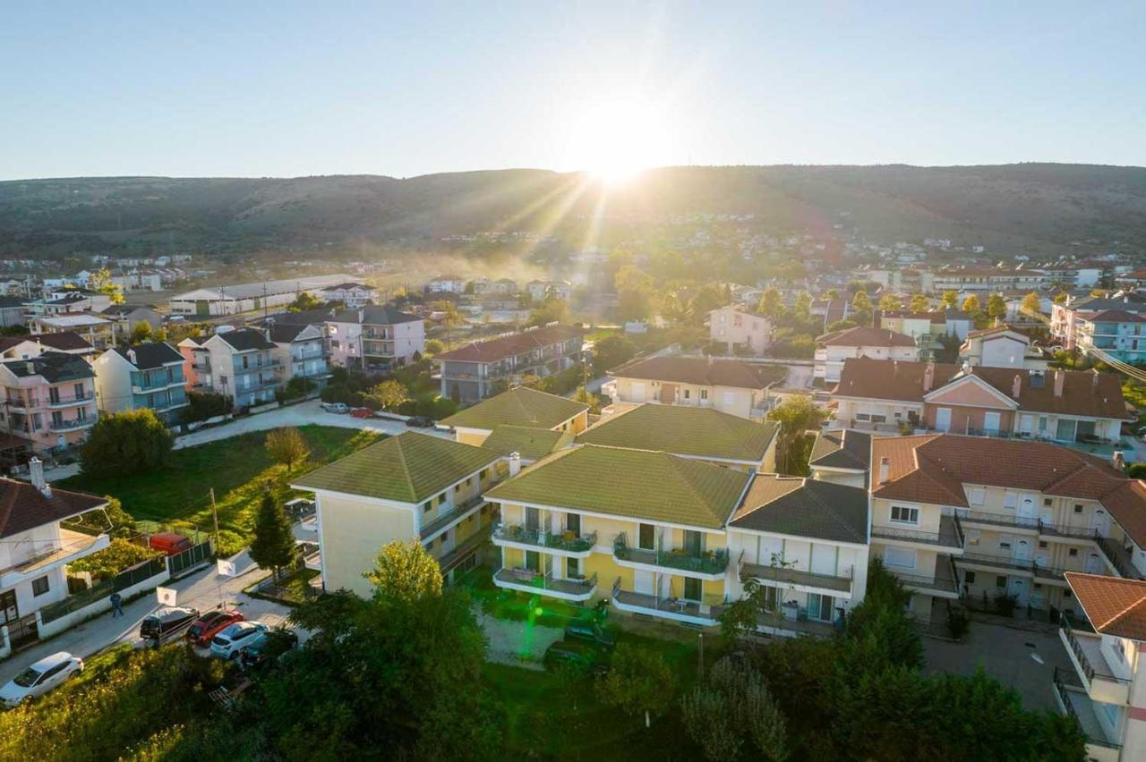 My Oneiro Apartments Ioánnina Eksteriør bilde